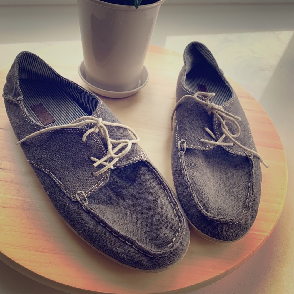 Olukai Women’s Shoes